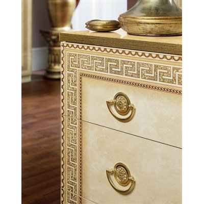  AIDA - komoda beżowa w połysku 3 szufladowa z meandrem Versace,  włoskie meble stylowe