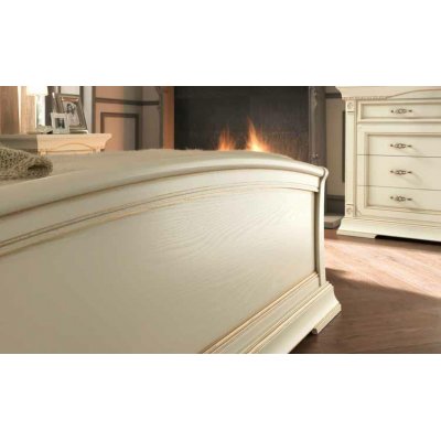  SALA BIANCO Ferro Legno Łóżko 140x200 cm z zagłówkiem tapicerowanym,  żelaznymi fryzami i wysokim podnóżkiem, włoskie meble klasyczne