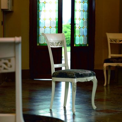  VILLA - włoskie krzesło tapicerowane stylowe
