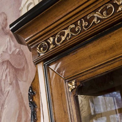  VILLA - włoski drewniany podwieszany stojak RTV