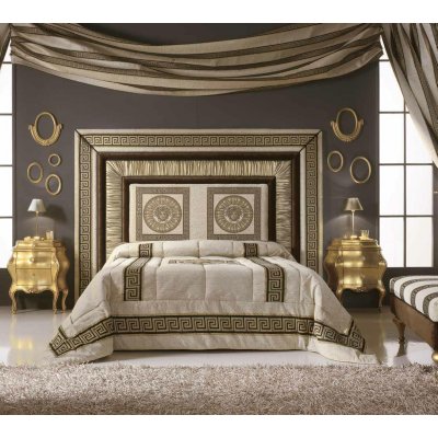  Eleganckie łożko Emporio z Meduza Versace