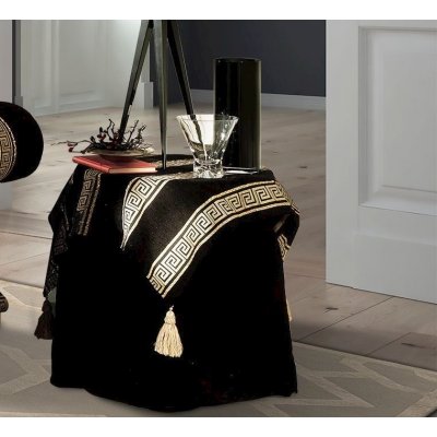 Narzutka z Meandrem Versace